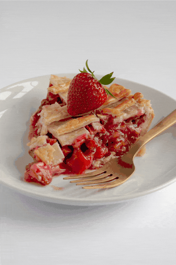 @thecuriouschickpea before and after of strawberry rhubarb pie